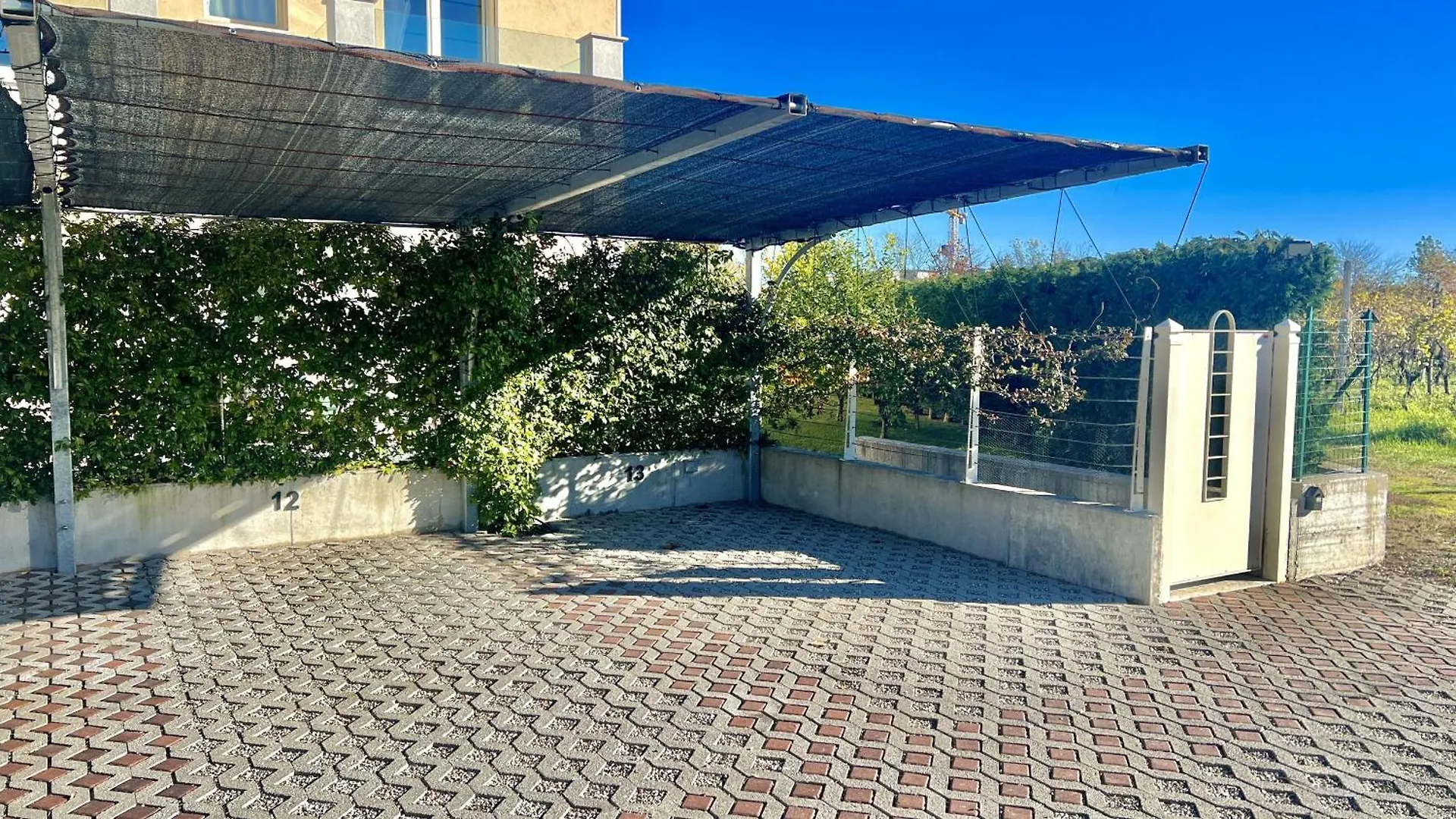 Luxury Villa Magdalena Peschiera del Garda 0*,  İtalya