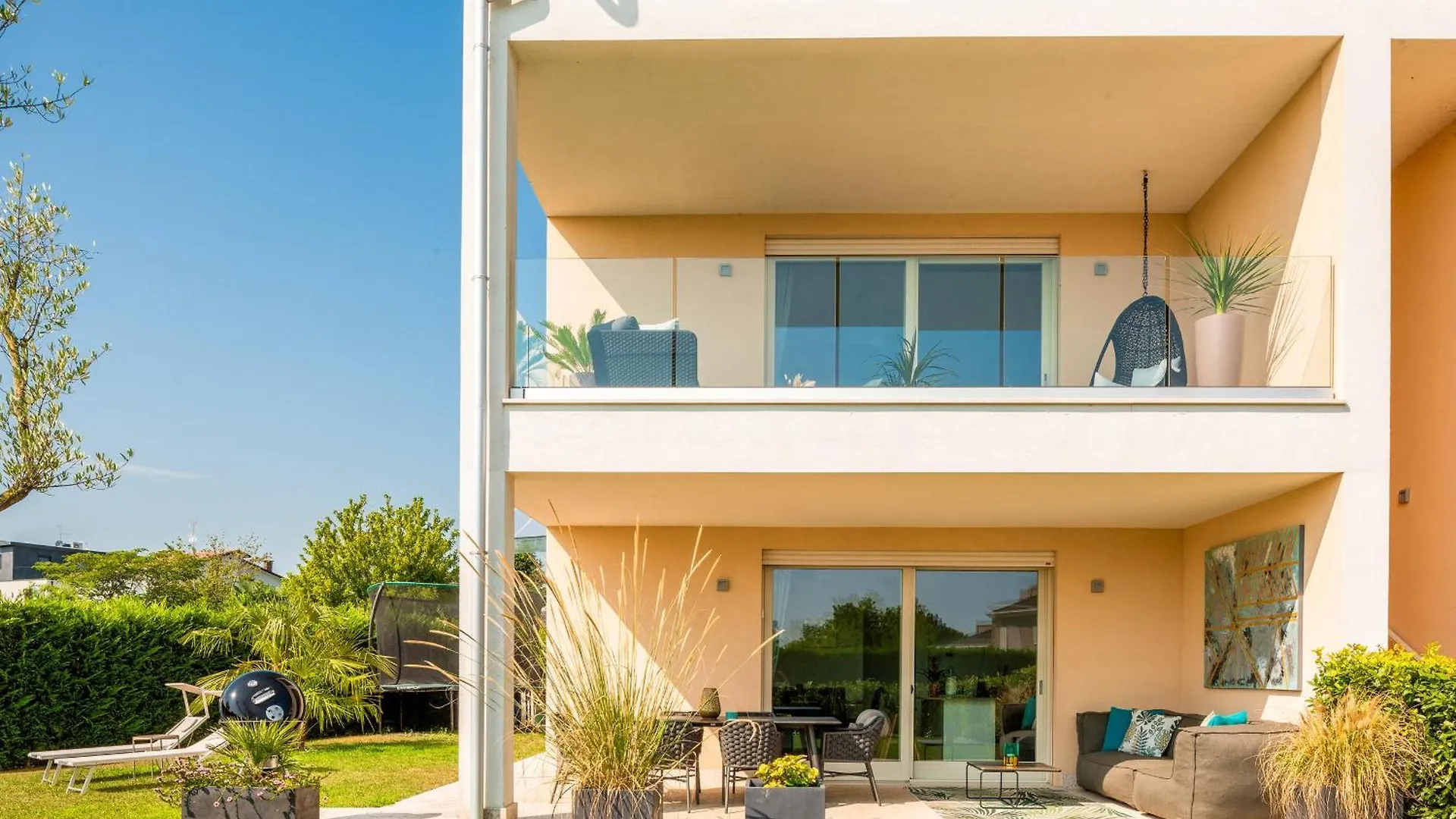 Luxury Villa Magdalena Peschiera del Garda İtalya