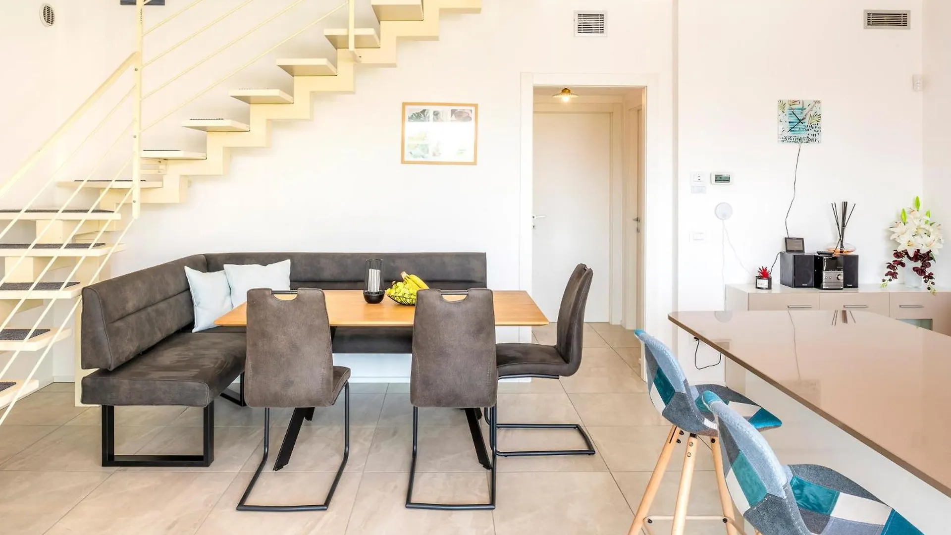 Luxury Villa Magdalena Peschiera del Garda 0*,  İtalya